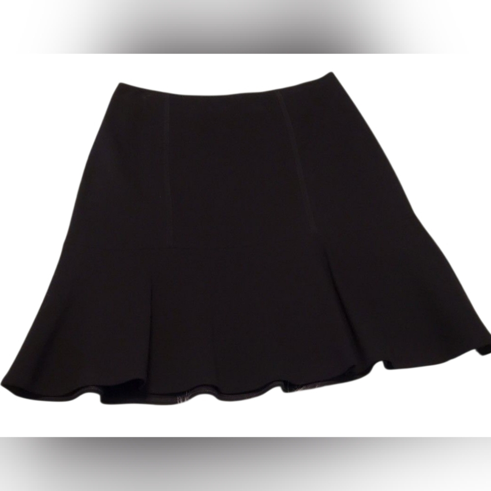 White House Black Market Ponte Fit Flare Black A-Line Fluted Short Skirt Size 4